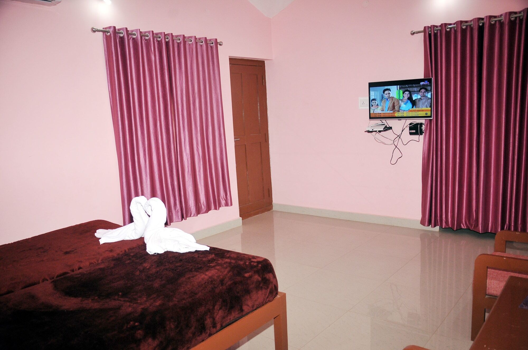 Treebo Yajna Comforts KODAGU Exterior foto